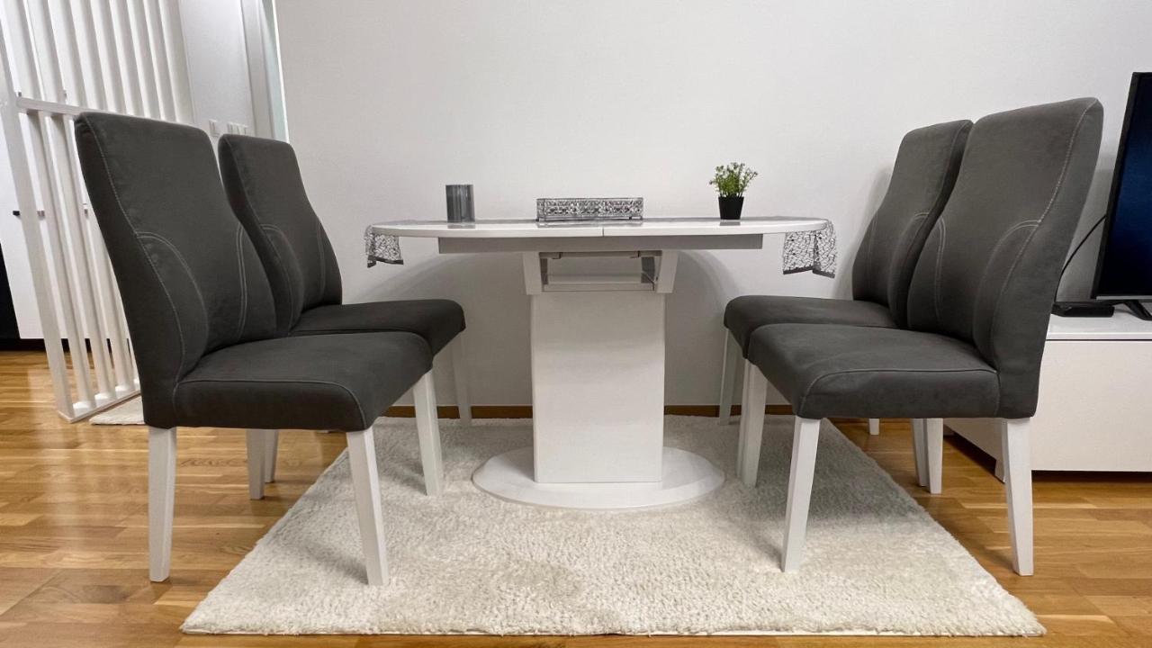 Apartman Nejra Тузла Екстериор снимка